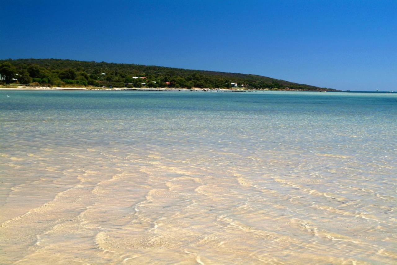 Bay Village Resort דנסבורו מראה חיצוני תמונה